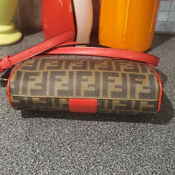 Fendi Bag - Picture 7 of 15